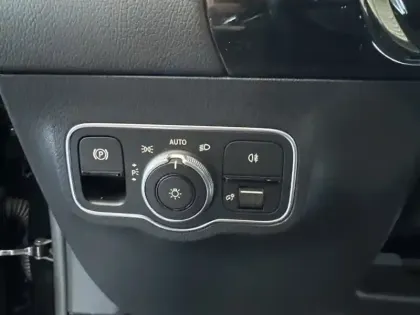 Photo 15 Mercedes GLA Gén. II (H247) Ph2 AMG Line 5