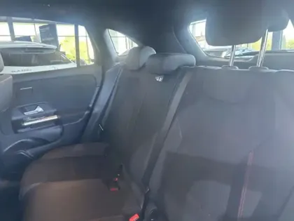 Photo 17 Mercedes GLA Gén. II (H247) Ph2 AMG Line 5