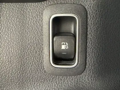 Photo 15 Mercedes GLA 250 e AMG Line