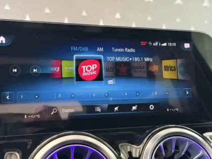 Photo 16 Mercedes GLA 250 e AMG Line