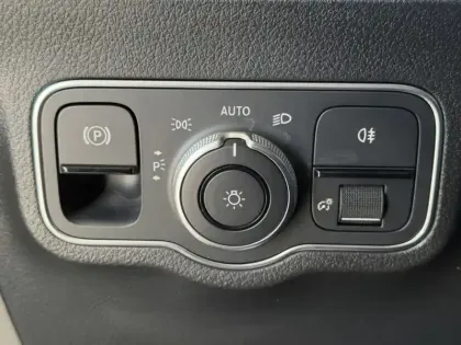 Photo 14 Mercedes GLA 250 e AMG Line