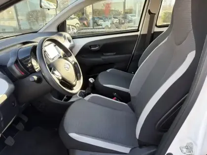 Photo 16 Toyota Aygo 1.0 VVT-i x-play