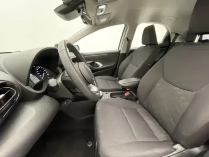 Photo 18 Toyota Yaris Hybride 116h Dynamic