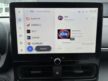 Photo 17 Toyota Yaris Hybride 130h Design