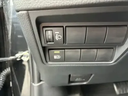 Photo 24 Toyota Yaris Hybride 130h Design