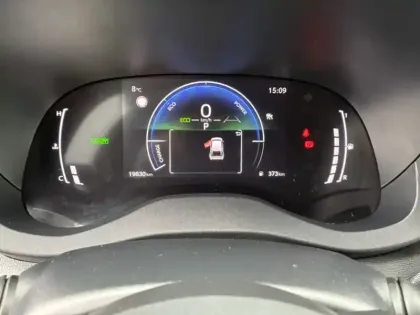 Photo 28 Toyota Yaris Hybride 130h Design