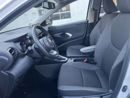 Photo 9 Toyota Yaris Hybride 116h Design