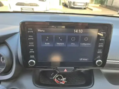 Photo 13 Toyota Yaris Hybride 116h Design PACK CONFORT