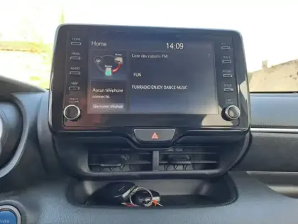 Photo 14 Toyota Yaris Hybride 116h Design PACK CONFORT