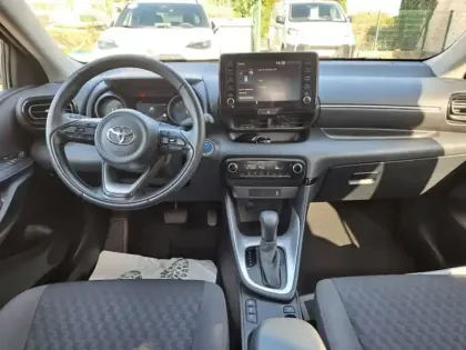 Photo 9 Toyota Yaris Hybride 116h Design PACK CONFORT