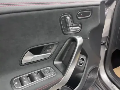 Photo 12 Mercedes CLA Gén. II (C118) Ph2 AMG Line 4