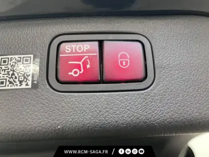 Photo 14 Mercedes Classe C 300 e Hybrid EQ AMG Line