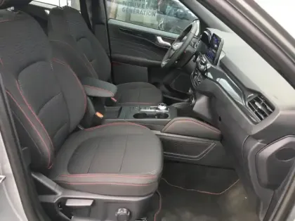 Photo 23 Ford Kuga 2.5 Duratec 190ch FHEV E85 ST-Line BVA