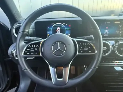 Photo 18 Mercedes Classe A 180 d Business Line