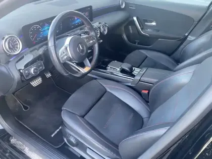 Photo 19 Mercedes Classe A 250 e AMG Line