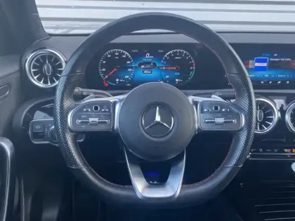 Photo 23 Mercedes Classe A 250 e AMG Line