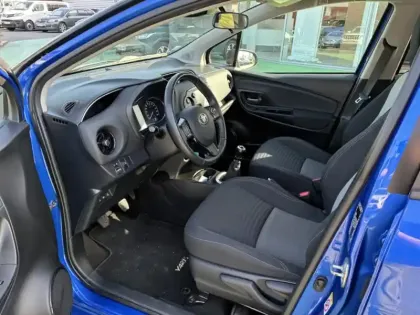 Photo 14 Toyota Yaris 110 VVT-i Design RC18