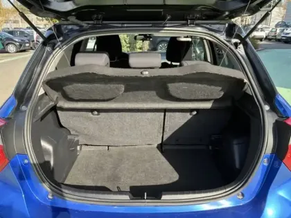 Photo 9 Toyota Yaris 110 VVT-i Design RC18