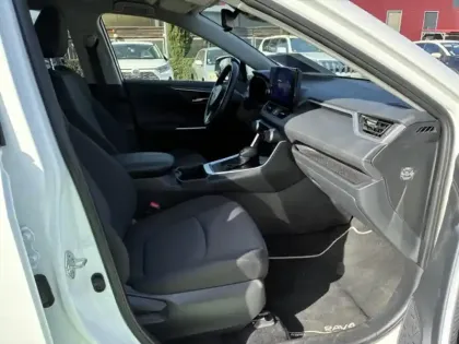 Photo 18 Toyota Rav4 Hybride 2WD 218ch Dynamic HYBRID D