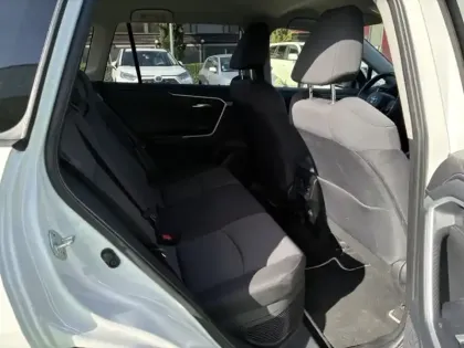 Photo 17 Toyota Rav4 Hybride 2WD 218ch Dynamic HYBRID D