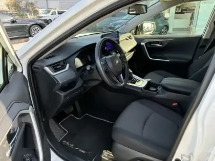 Photo 15 Toyota Rav4 Hybride 2WD 218ch Dynamic HYBRID D