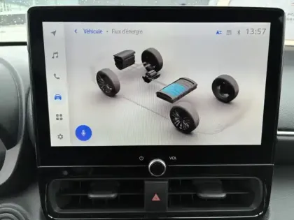 Photo 14 Toyota Yaris Hybride 130h Design