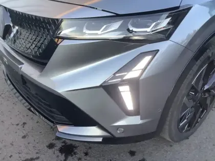 Photo 26 Renault Rafale Nouveau E-Tech full hybrid 200ch esprit Alpine