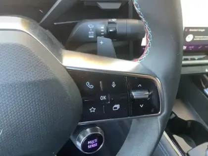 Photo 19 Renault Rafale Nouveau E-Tech full hybrid 200ch esprit Alpine