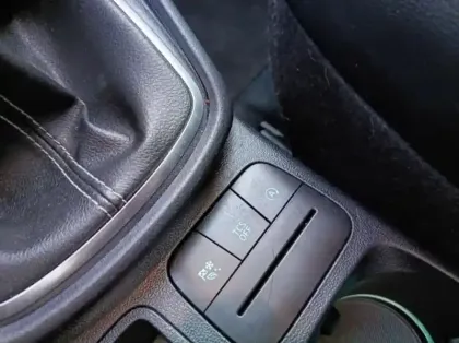 Photo 43 Ford Puma Gén. II Ph1 Titanium 5