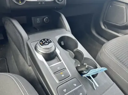 Photo 7 Ford Kuga 2.5 Duratec 225ch PowerSplit PHEV Titanium e-CVT