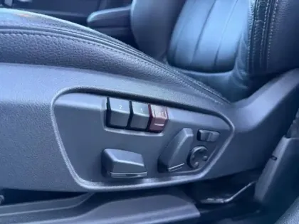 Photo 20 BMW Serie 2 ActiveTourer 218i 136ch Luxury Edition Hello Future + Sièges chauffants