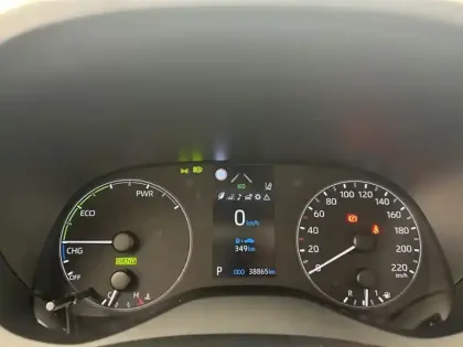 Photo 25 Toyota Yaris Hybride 116h Dynamic