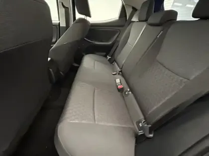 Photo 20 Toyota Yaris Hybride 116h Dynamic