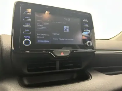 Photo 16 Toyota Yaris Hybride 116h Dynamic