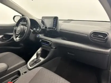 Photo 21 Toyota Yaris Hybride 116h Dynamic