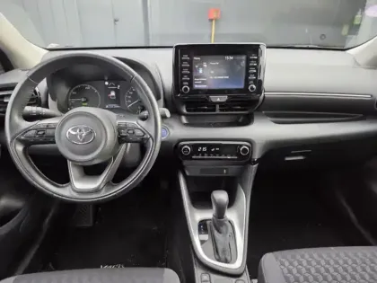 Photo 10 Toyota Yaris Hybride 116h Dynamic