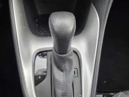 Photo 23 Toyota Yaris Hybride 116h Dynamic