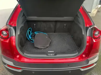 Photo 10 Mazda Mx-30 e-SKYACTIV 145ch Modern Confidence