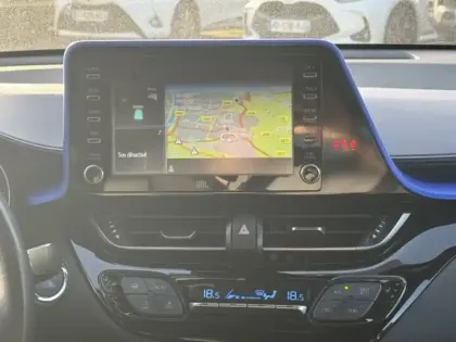 Photo 12 Toyota C-HR 2.0 Hybride 184 Graphic