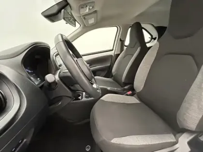 Photo 15 Toyota Aygo 1.0 VVT-i 72 Dynamic