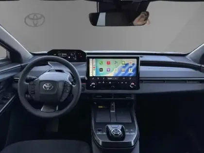 Photo 10 Toyota C-HR Design Grande Autonomie 77 kWh 224ch +