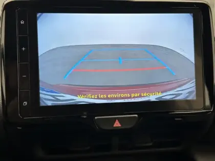 Photo 24 Toyota Yaris Hybride 1.5 116H DYNAMIC