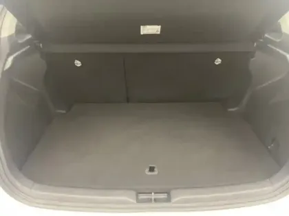 Photo 9 Toyota Yaris Hybride 116h Dynamic