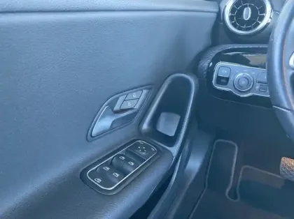 Photo 27 Mercedes Classe A Gén. IV (W177) Ph1 Style Line 5