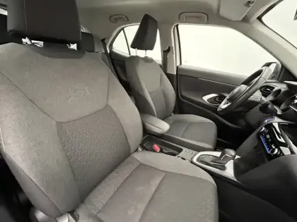 Photo 21 Toyota Yaris Hybride 1.5 116H DYNAMIC