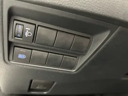 Photo 14 Toyota Yaris Hybride 1.5 116H DYNAMIC