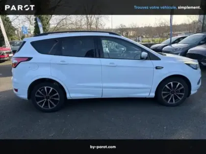 Photo 22 Ford Kuga 2.0 TDCi 150ch Stop&Start ST-Line 4x2