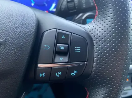 Photo 16 Ford Puma 1.0 Flexifuel 125ch S&S mHEV ST-Line