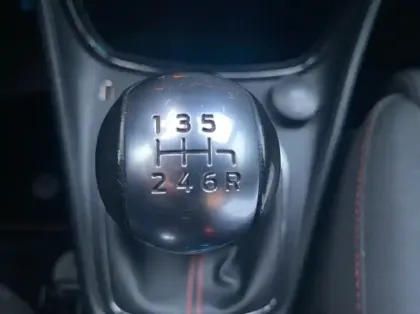 Photo 7 Ford Puma 1.0 Flexifuel 125ch S&S mHEV ST-Line