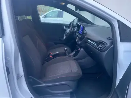 Photo 22 Ford Puma 1.0 Flexifuel 125ch S&S mHEV ST-Line